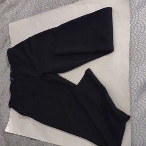 Like new Mossman black skinny leg high waisted pants size 4  THE RIDING PANT